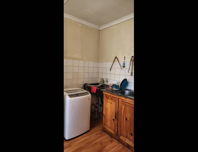 3 BEDROOM HOUSE FOR SALE IN SECUNDA CENTRAL